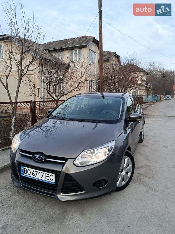 Ford Focus (2011)