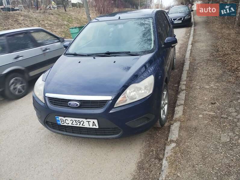 Ford Focus (2010)