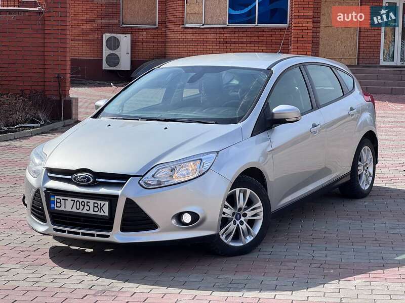 Ford Focus (2012)