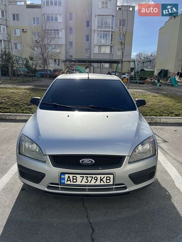 Ford Focus (2005)