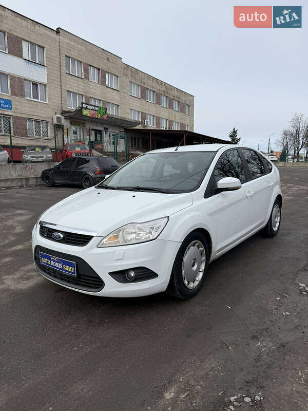 Ford Focus (2010)