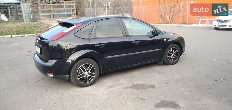 Ford Focus (2005)