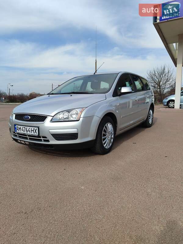 Ford Focus (2007)