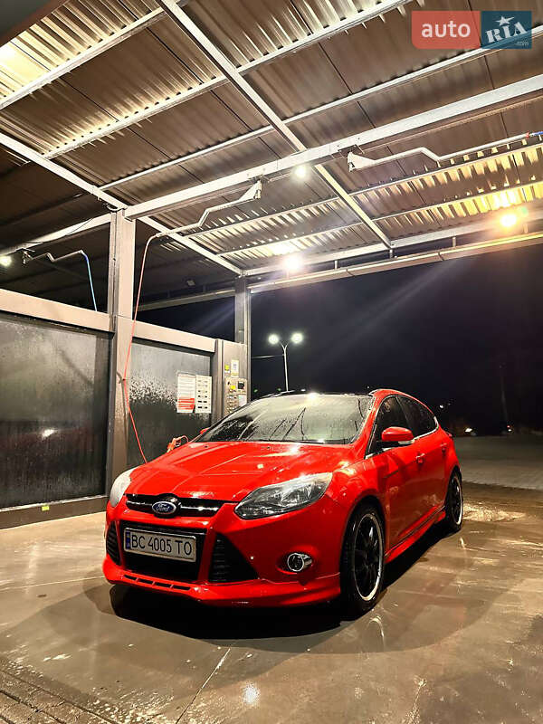 Ford Focus (2013)