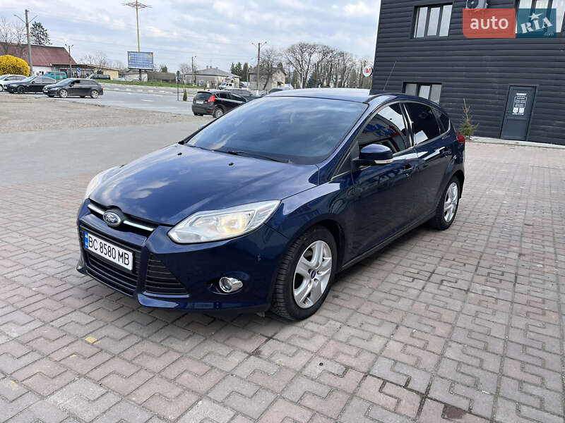 Ford Focus (2011)