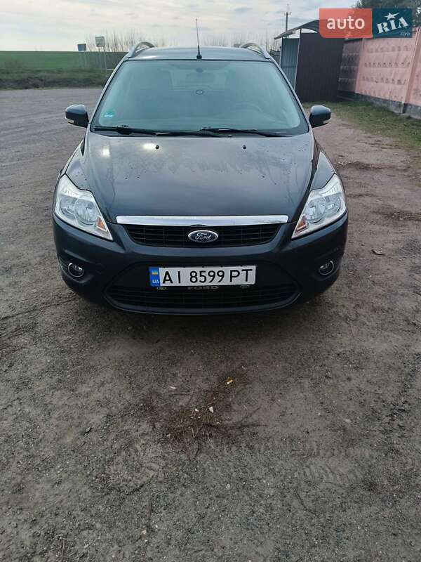 Ford Focus (2010)