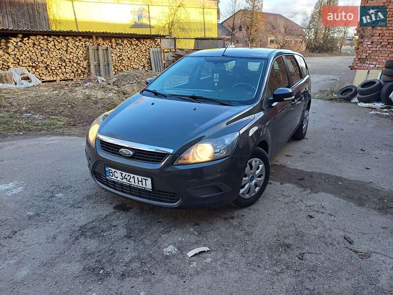 Ford Focus (2008)