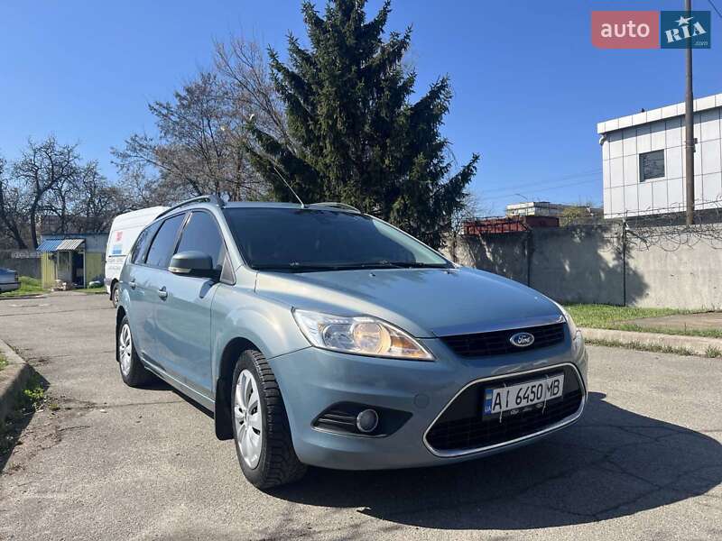 Ford Focus (2008)