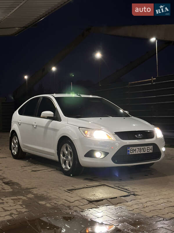 Ford Focus (2010)