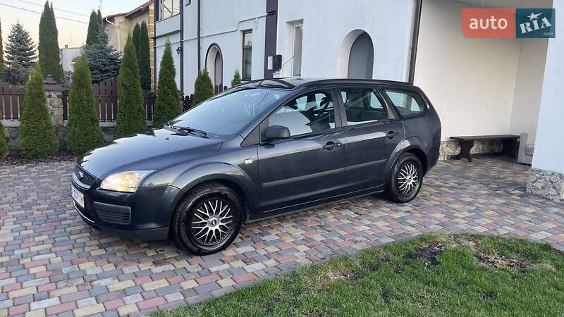 Ford Focus (2006)