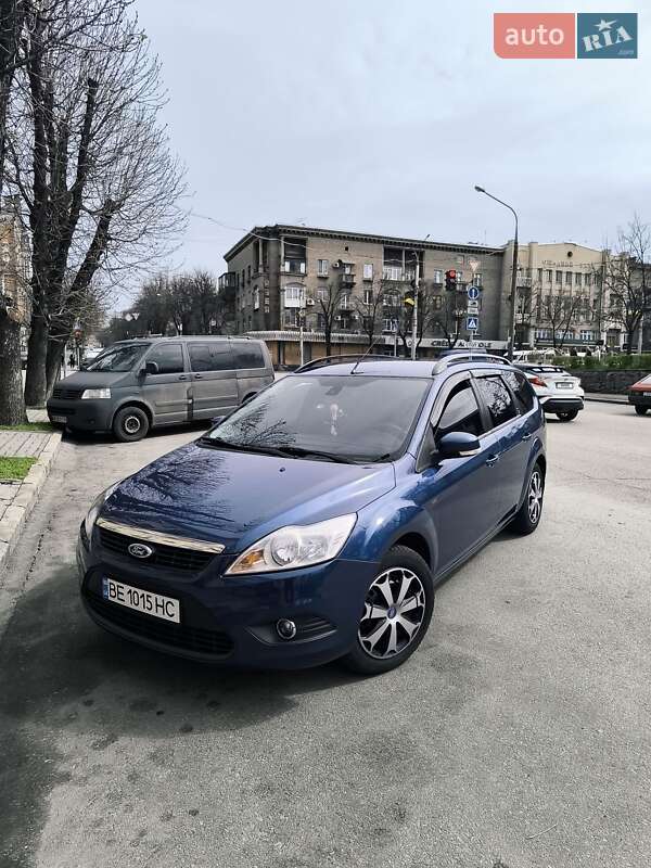 Ford Focus (2008)