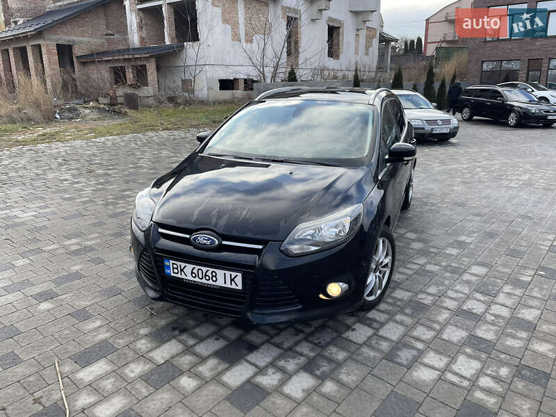 Ford Focus (2012)