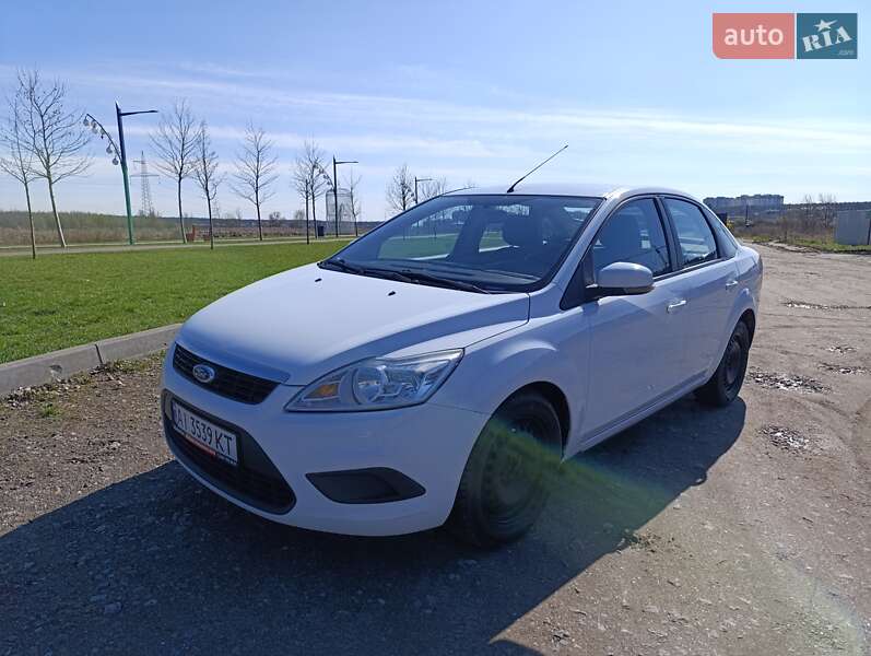 Ford Focus (2008)