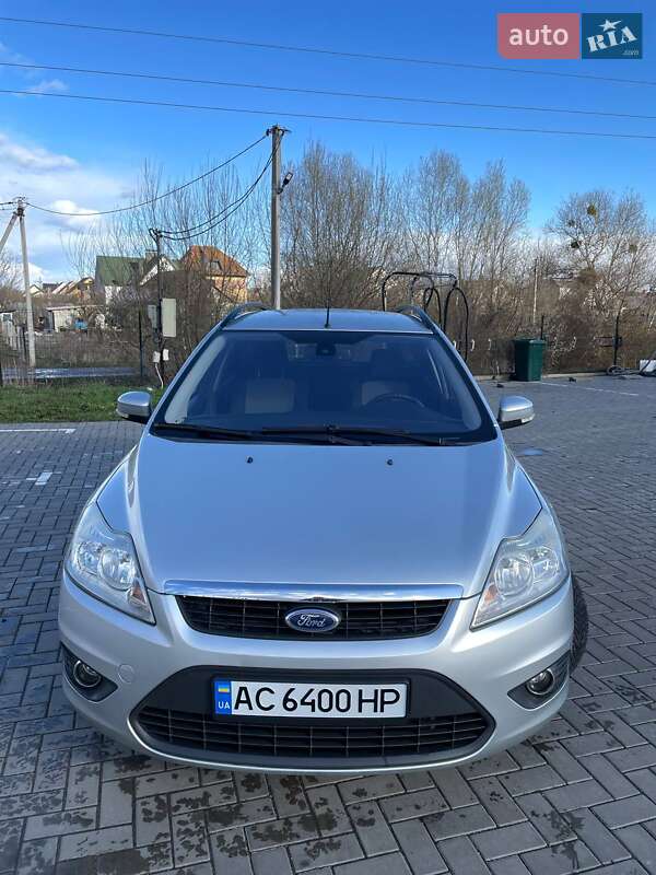 Ford Focus (2010)