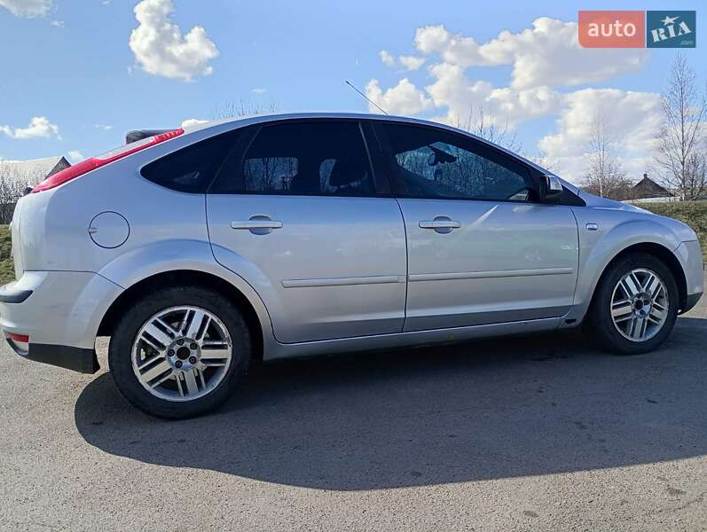 Ford Focus (2007)