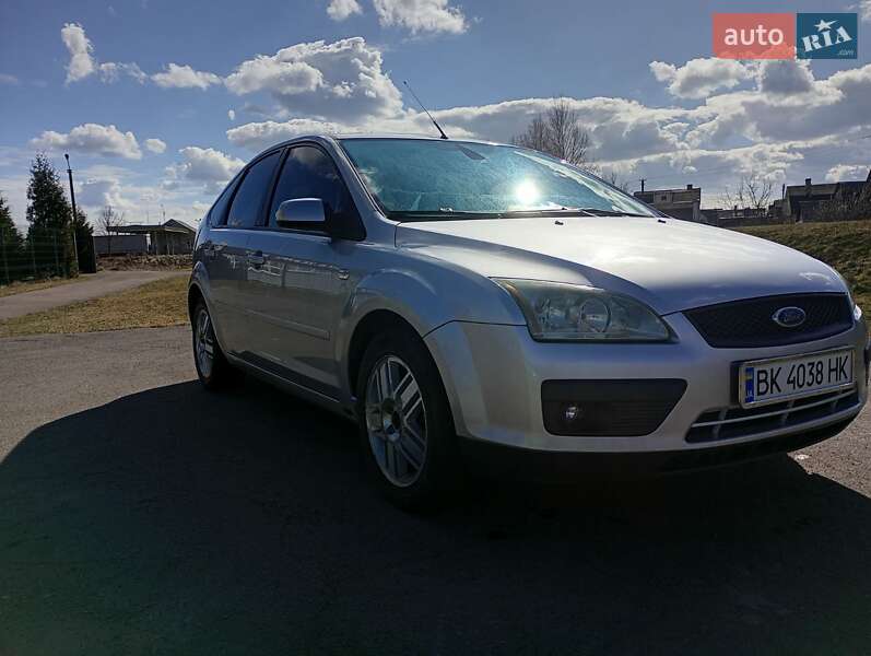 Ford Focus (2007)