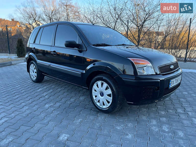 Ford Fusion (2006)