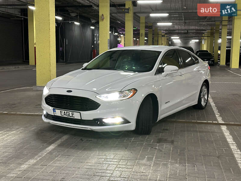 Ford Fusion (2018)
