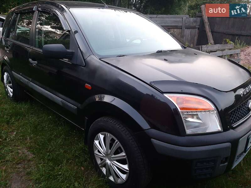 Ford Fusion (2005)
