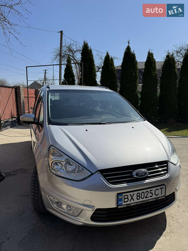 Ford Galaxy (2010)