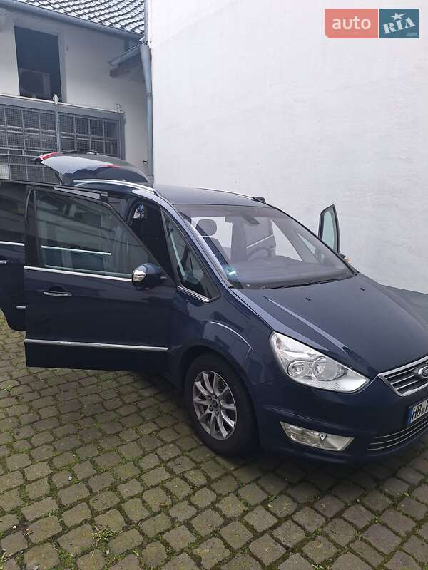 Ford Galaxy (2012)