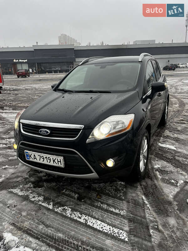 Ford Kuga (2012)