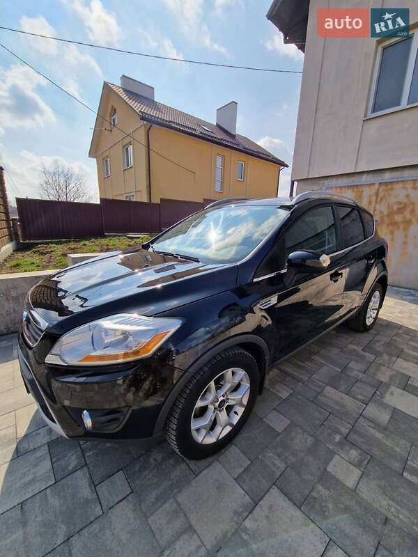 Ford Kuga (2012)