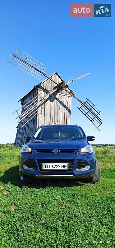 Ford Kuga (2013)