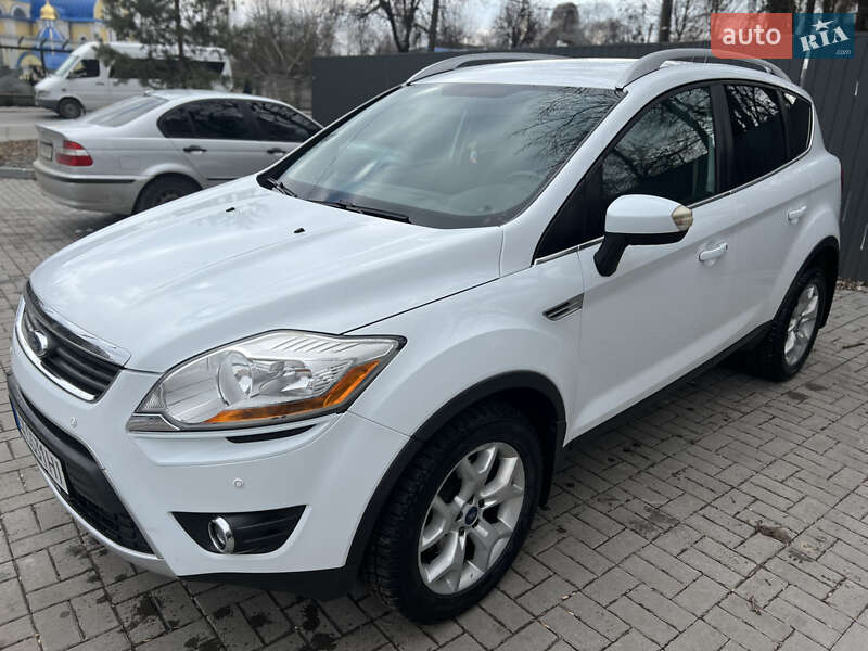 Ford Kuga (2011)