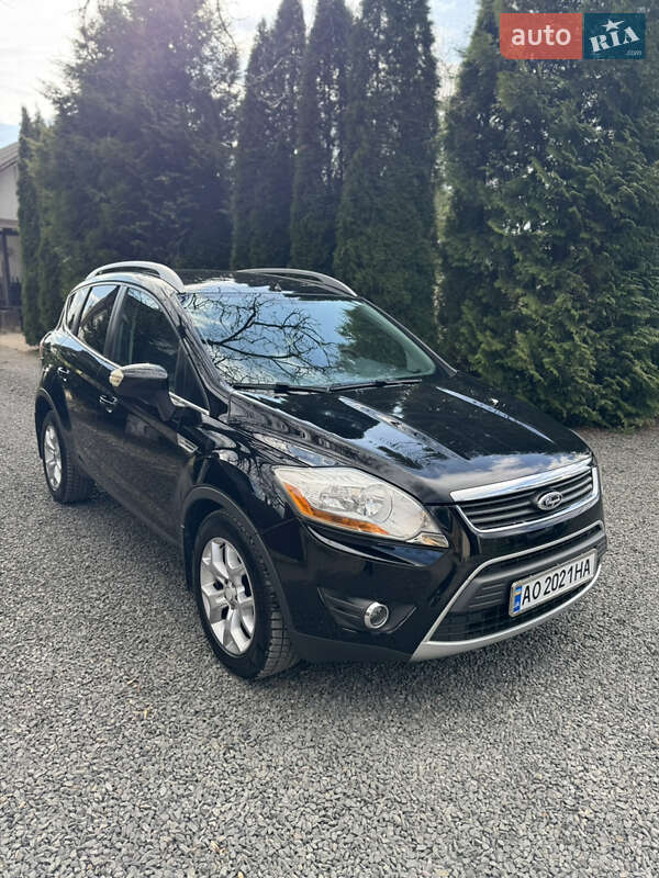 Ford Kuga (2010)