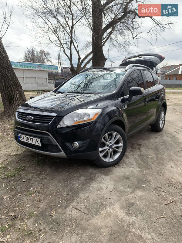 Ford Kuga (2013)