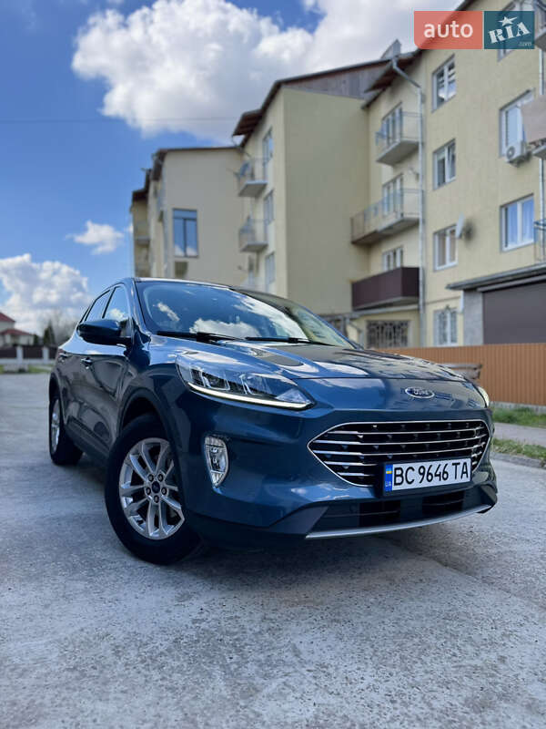 Ford Kuga (2020)