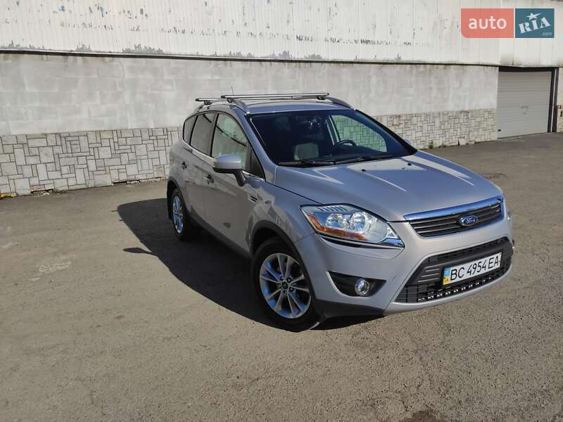 Ford Kuga (2012)
