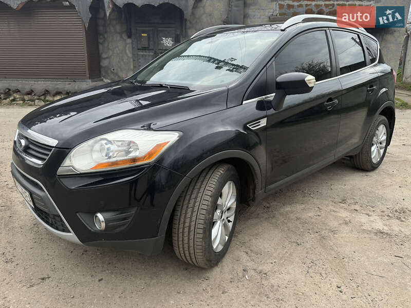 Ford Kuga (2012)