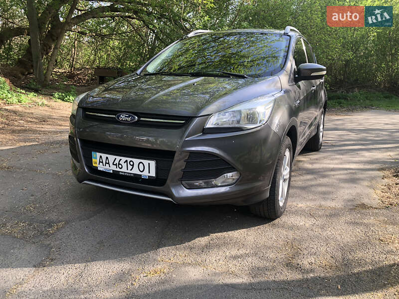Ford Kuga (2013)