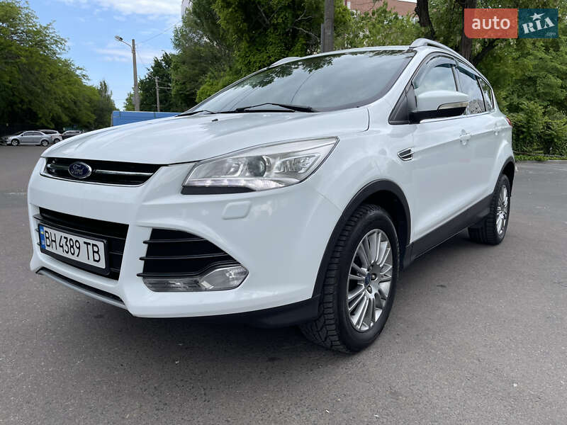 Ford Kuga (2013)
