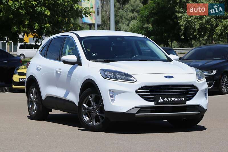 Ford Kuga (2020)