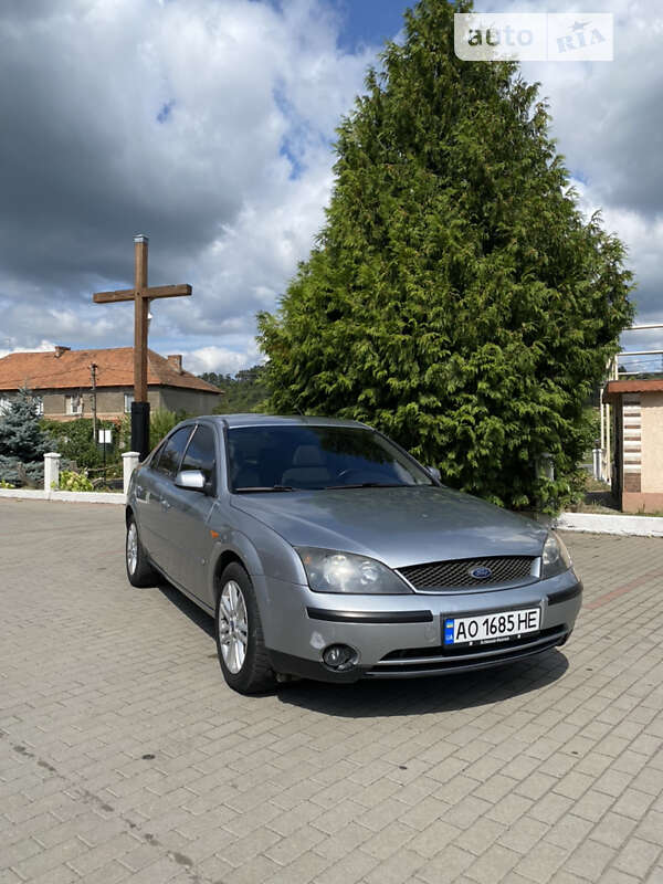 Ford Mondeo (2003)