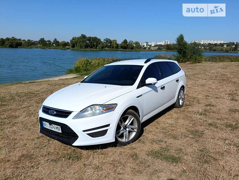 Ford Mondeo (2011)