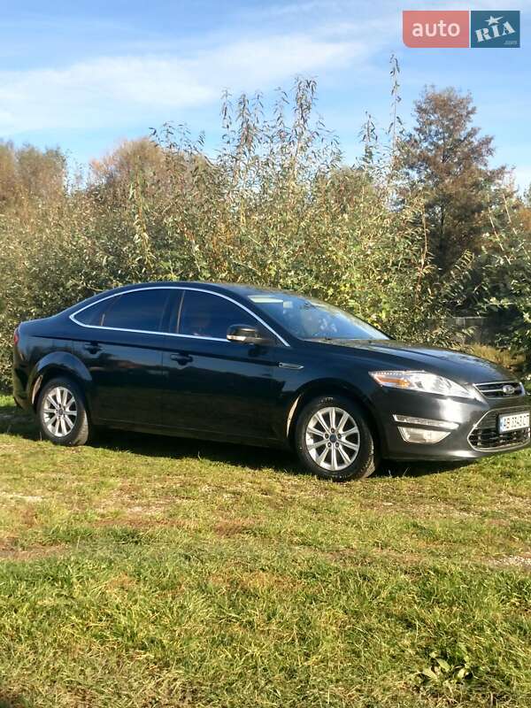 Ford Mondeo (2011)