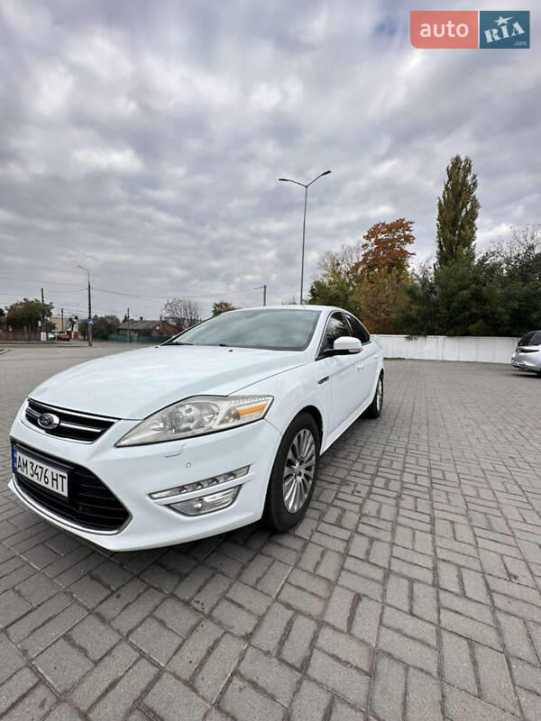 Ford Mondeo (2011)