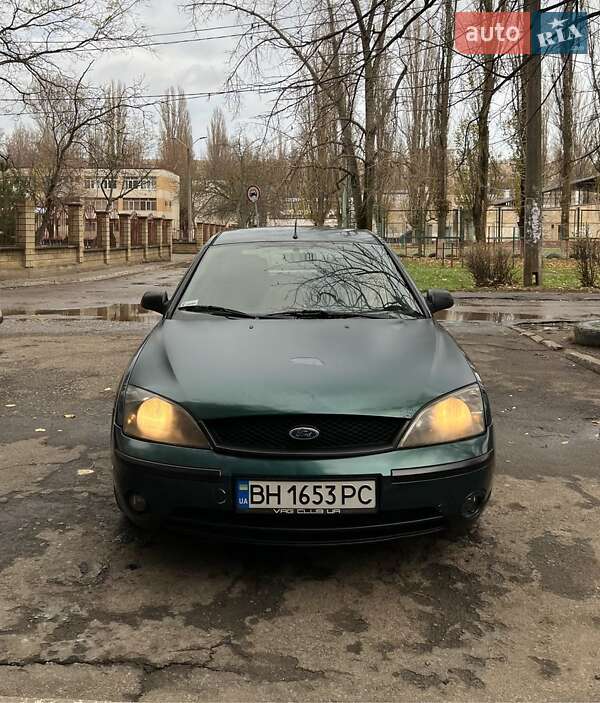 Ford Mondeo (2000)