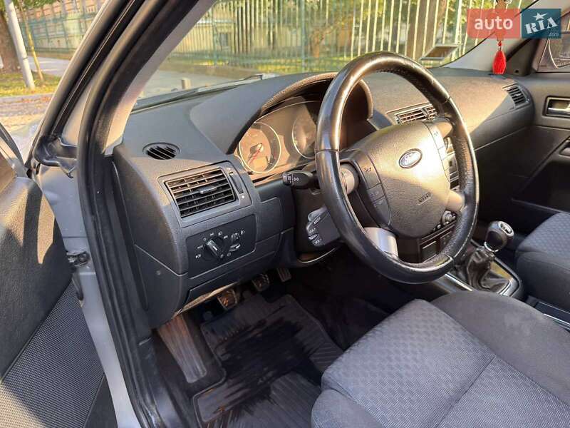 Ford Mondeo (2007)
