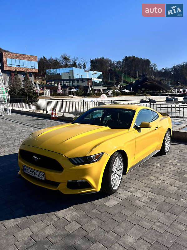 Ford Mustang (2016)