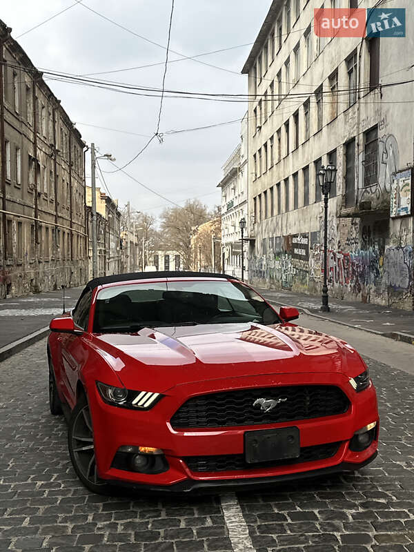 Ford Mustang (2017)