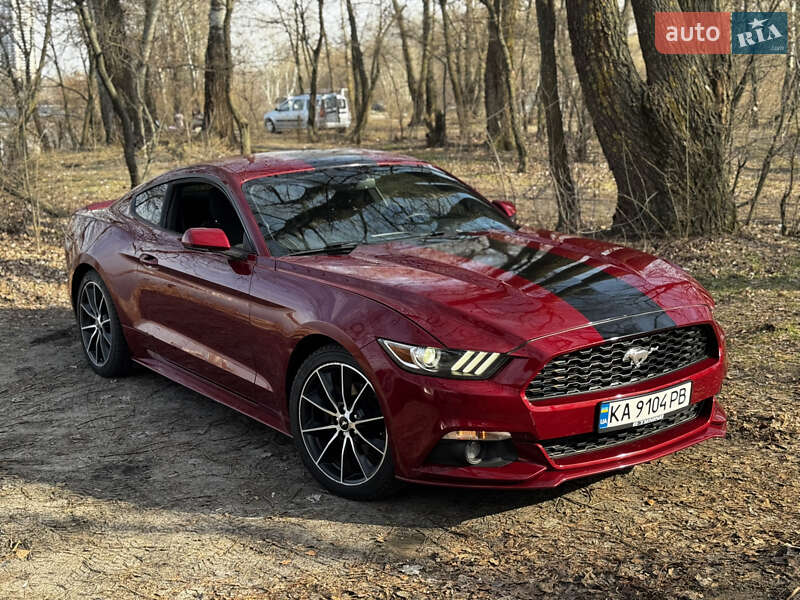 Ford Mustang (2015)