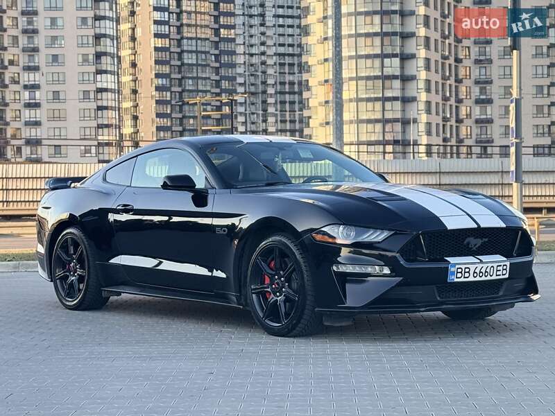 Ford Mustang (2019)