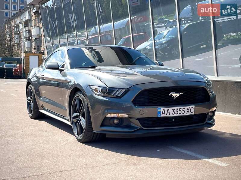 Ford Mustang (2017)