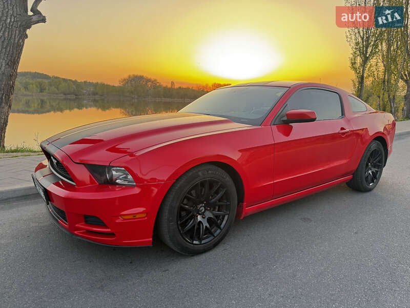 Ford Mustang (2014)