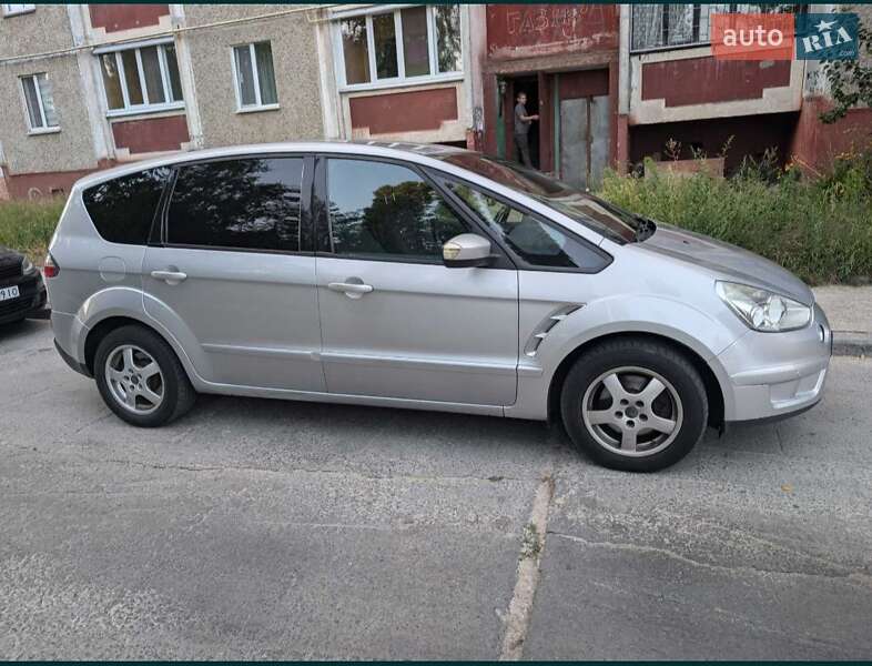 Ford S-max (2009)